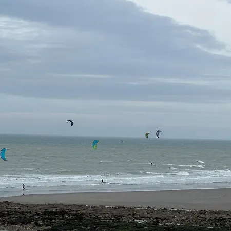 Un Havre De Paix, Face *